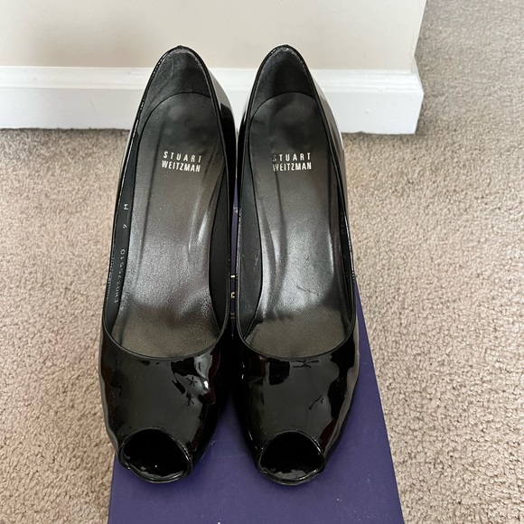 Stuart Weitzman - Picture 2 of 5
